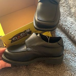 Toddler Dress shoes. Velcro wide fit. Brand new